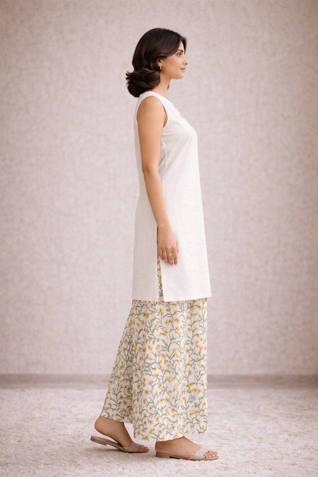Fiza‑E‑Bahar White Set